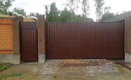 ворота с профлистом и отдельной калиткой